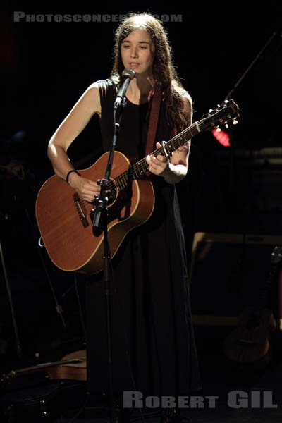 LISA HANNIGAN - 2012-10-23 - PARIS - L'Alhambra - 